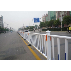 呼伦贝尔市市政道路护栏工程